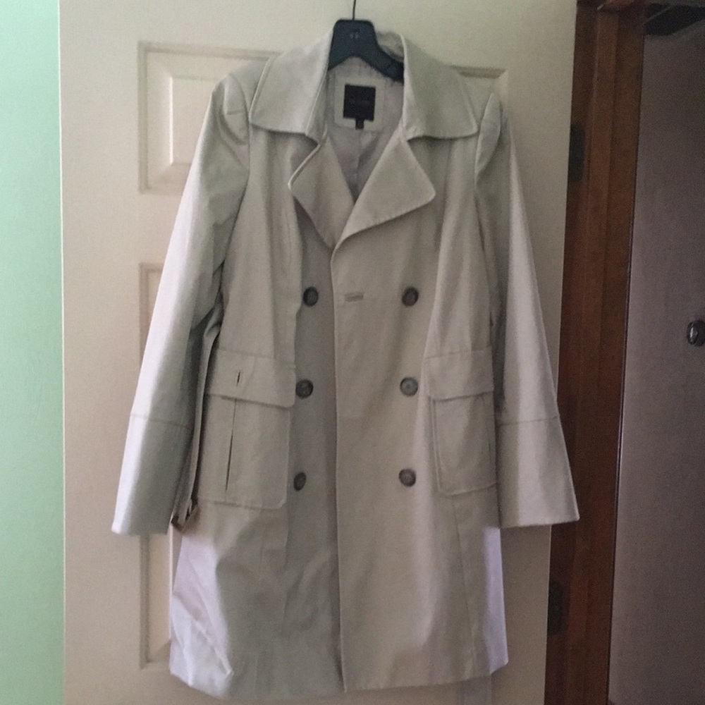 Limited Trench Coat NWOT